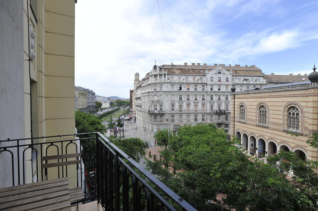 Synagogue Dream Home In The Center Budapest Exterior photo